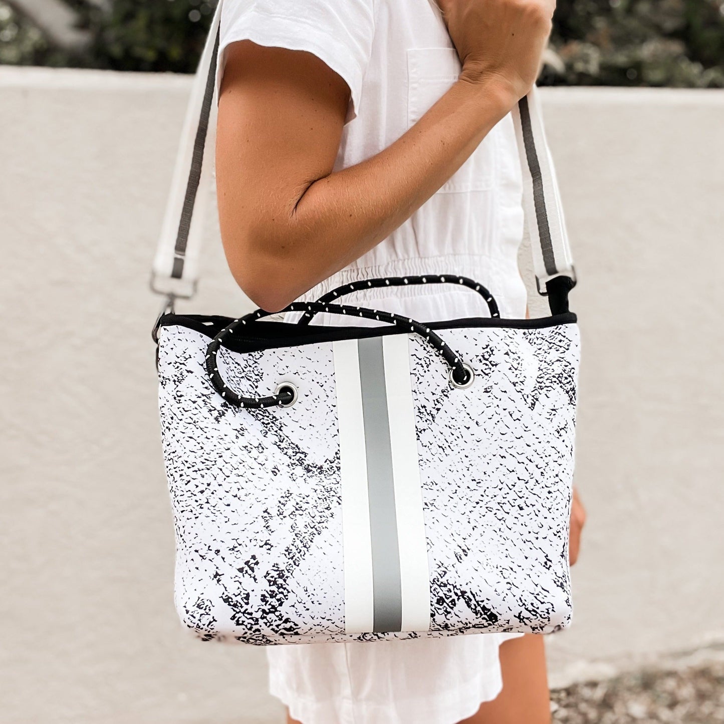 Neoprene Handbag & Wristlet
